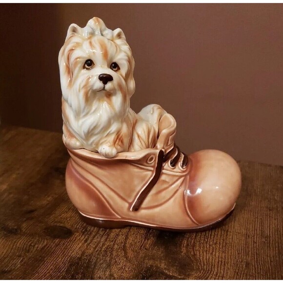 Vintage Dog in Boot Figurine Made in Japan Puppy Shoe - Picture 2 of 9